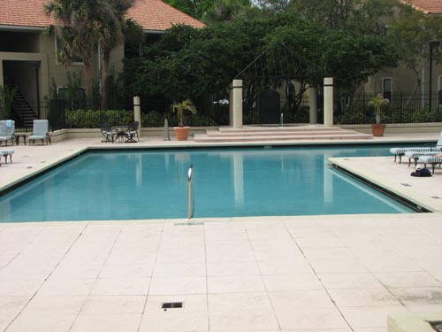 Vintage Grand Club House Pool